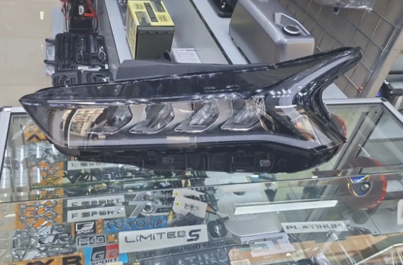 Передние Фары Kia K5 с2022